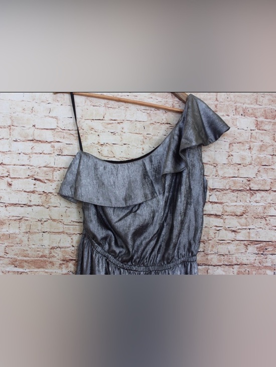 New York & Company Gabrielle Union Collection Elegant Silver Jumpsuit - Picture 4 of 12